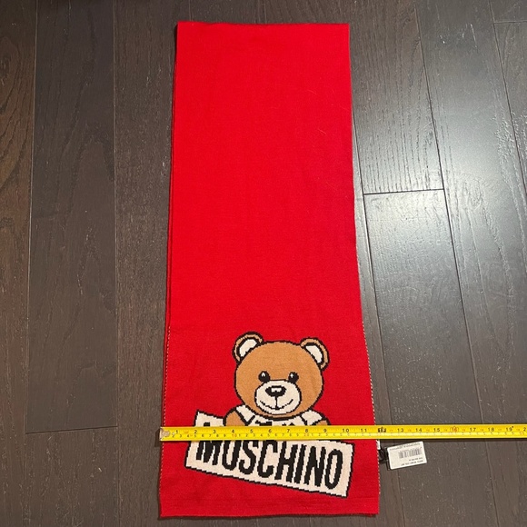 BNWT Moschino teddy bear red wool scarf M1857 unisex made in Italy - Picture 7 of 7